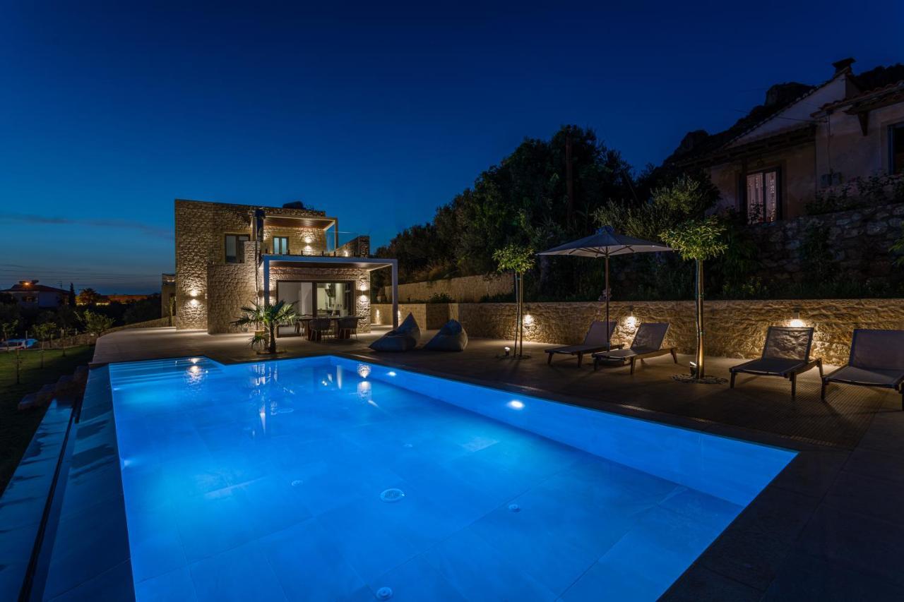 Manitennisvillas Stoúpa Exterior photo