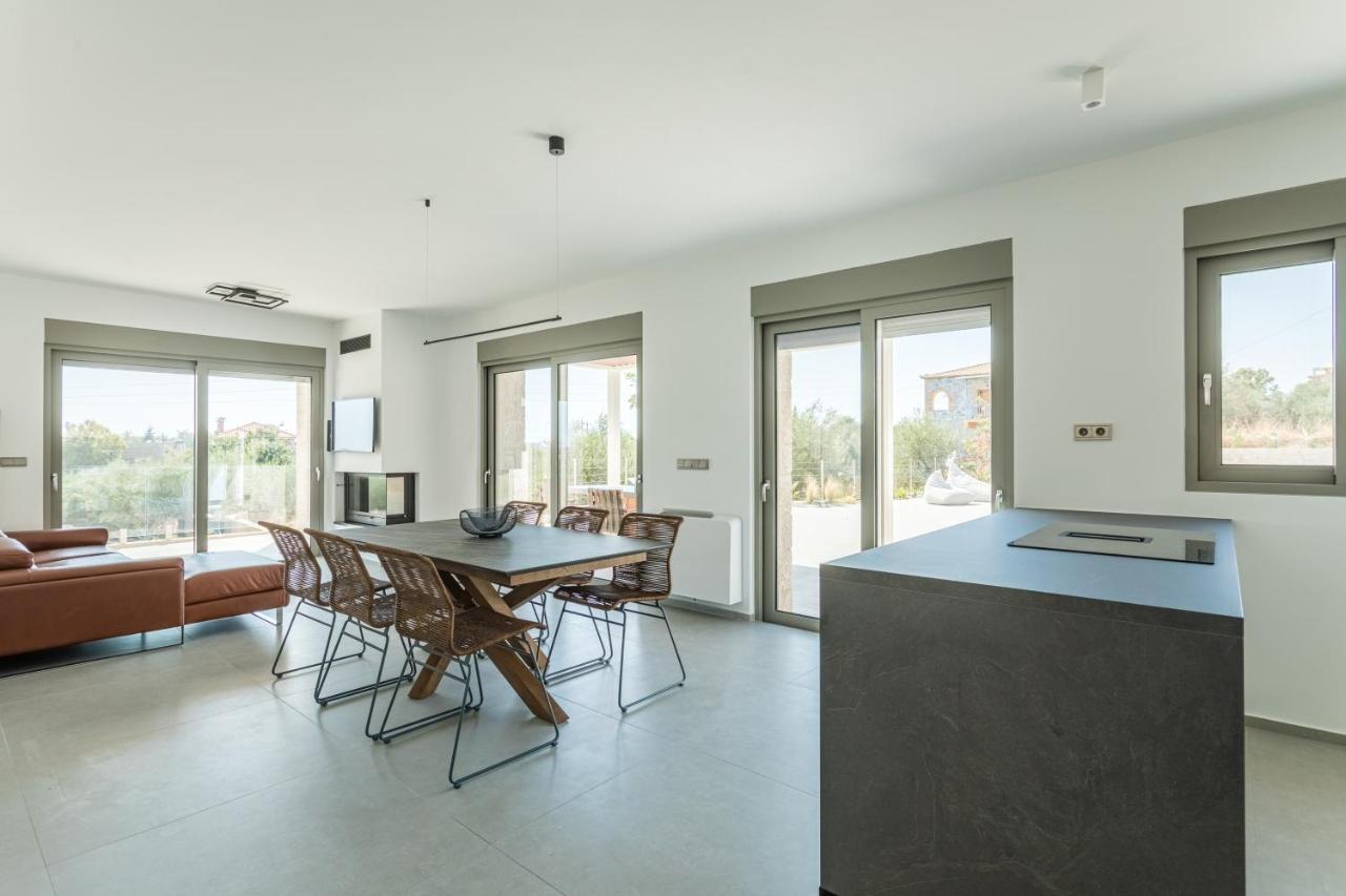 Manitennisvillas Stoúpa Exterior photo